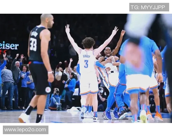 快船与鹈鹕精彩对决全场回放分析与精彩瞬间回顾