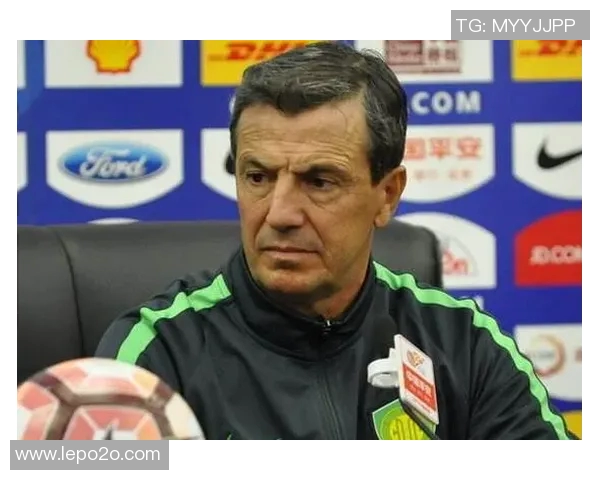 明斯克迪纳摩预备队迎战强敌全力争胜展现青春风采