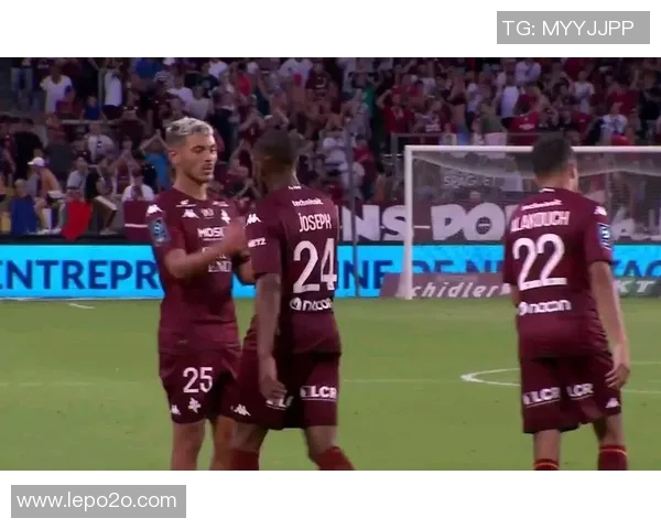 瓦朗谢讷与梅斯的对决分析及比赛前瞻展望 瓦朗谢讷与梅斯的对决分析及比赛前瞻展望