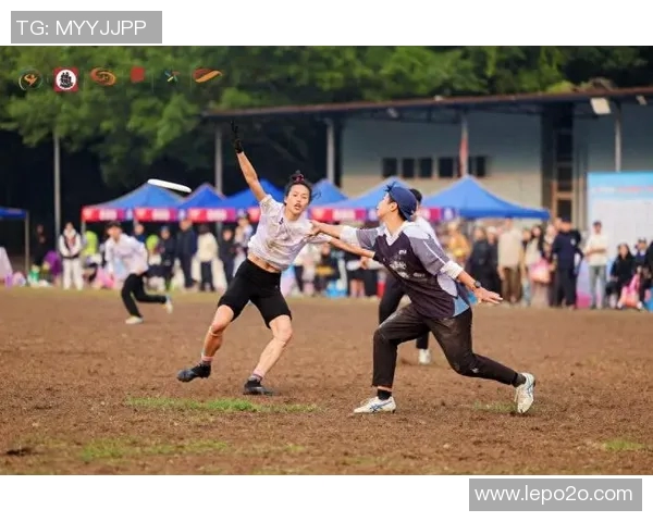 重庆飞盘队灵活性创新高引发热议展现团队实力与竞技水平 重庆飞盘队灵活性创新高引发热议展现团队实力与竞技水平