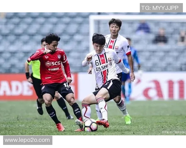 首尔与济州联激战正酣比分揭晓精彩瞬间回顾