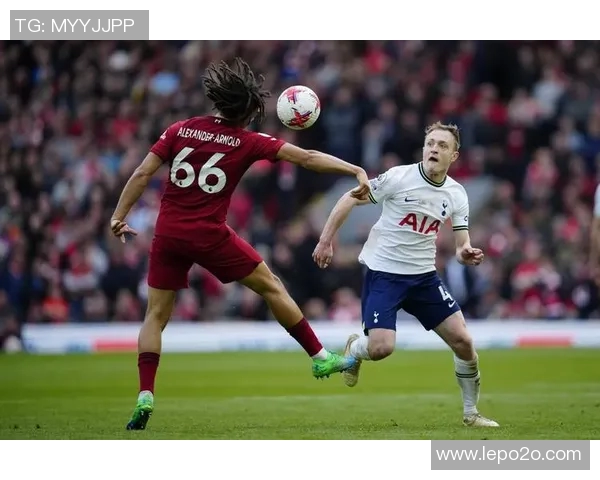 利物浦与富勒姆精彩对决集锦回顾展现足球魅力与激情瞬间